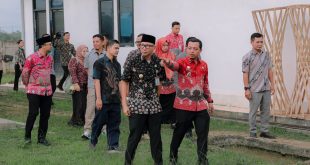 Gubernur Rahmat Mirzani Djausal Tinjau Sentra Produksi Mocaf di Pringsewu, Dorong Hilirisasi Singkong untuk Perkuat Swasembada Pangan